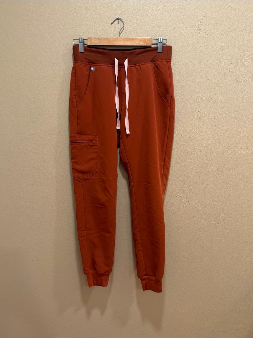 Figs Rust Orange Women's Jogger Sweatpants with Drawstring XS